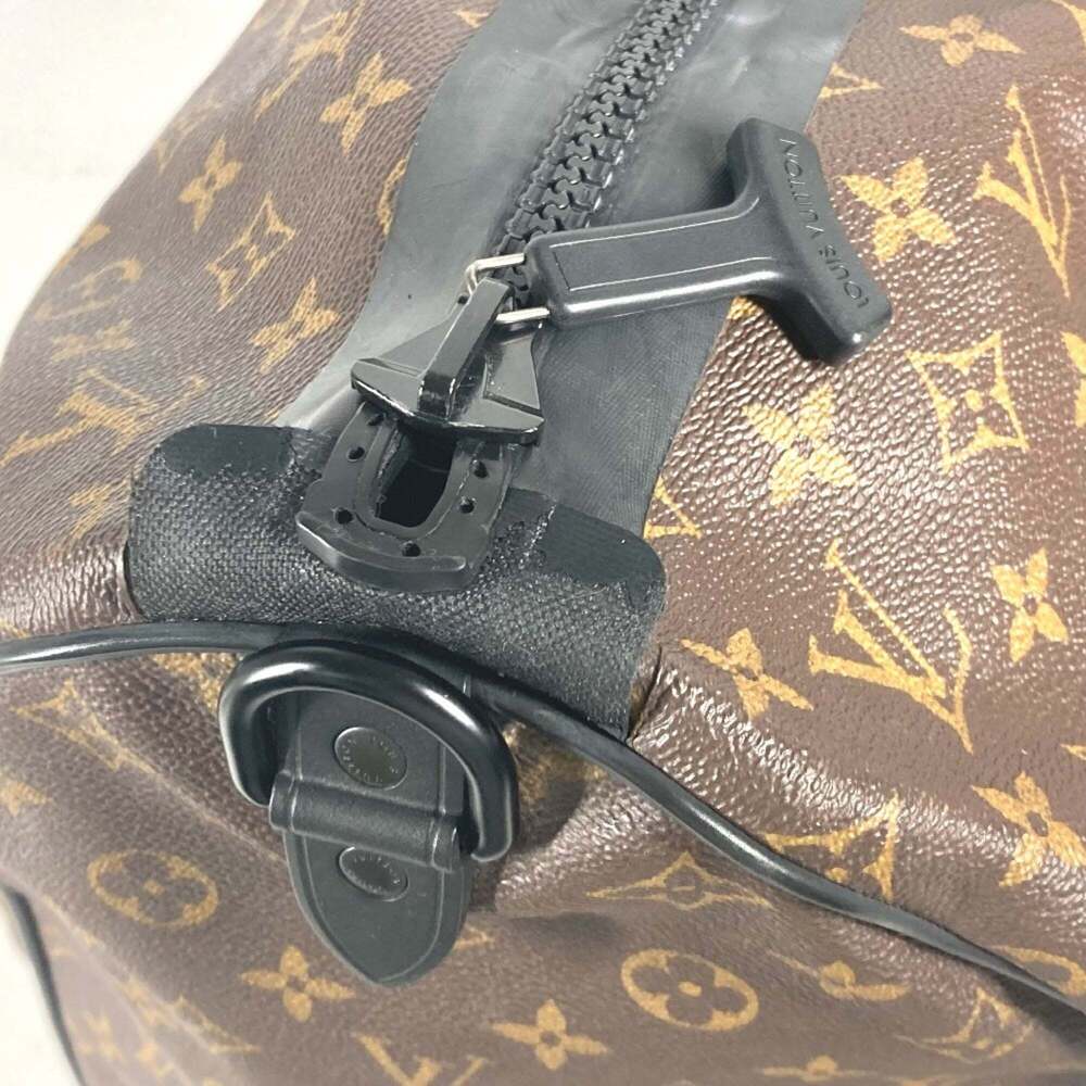 LOUIS VUITTON Black Monogram Canvas Boston Bag - Picture 5 of 16